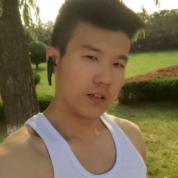 朴实向沧澜的照片