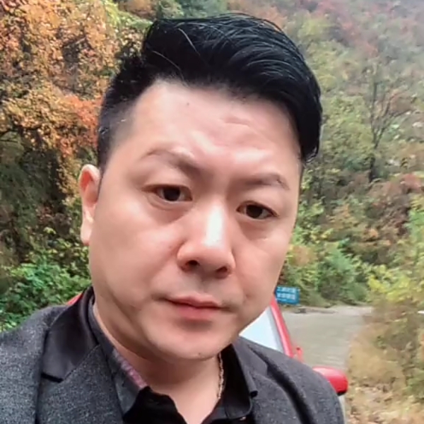 爱看书的紫菜的照片