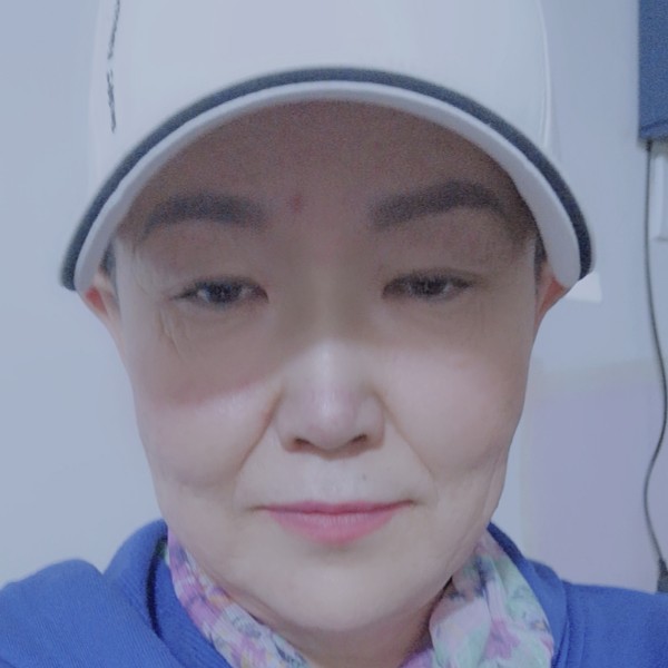 跟着感觉走敖晍溱的照片