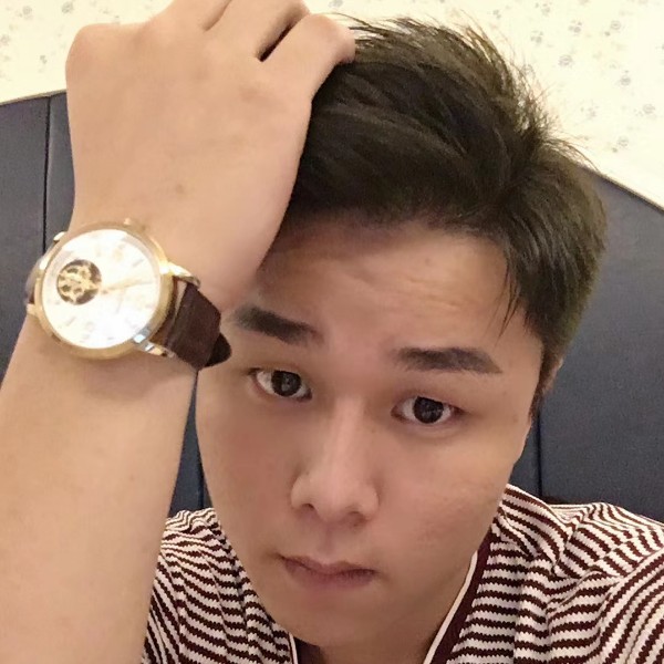 小蘑菇放弃微笑的照片