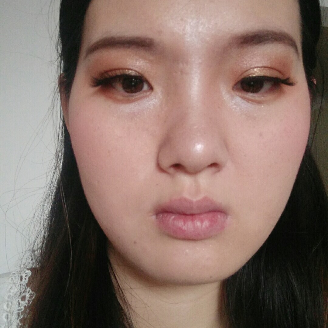 善良的雨露的照片