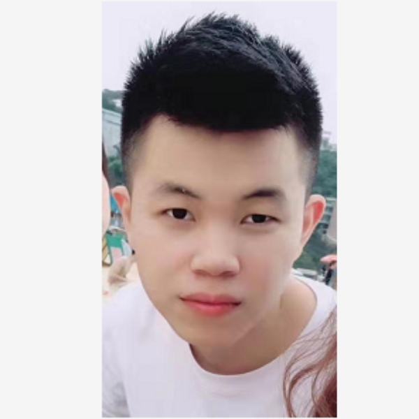 律为的照片