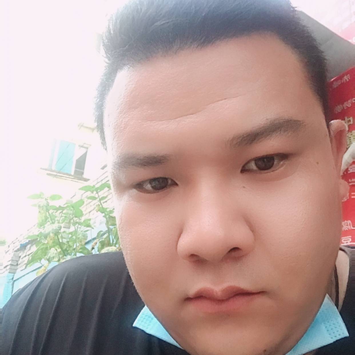 格格达的照片
