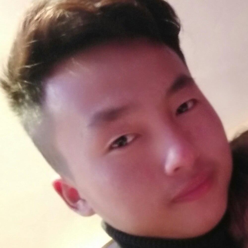 黑猫方大方的照片