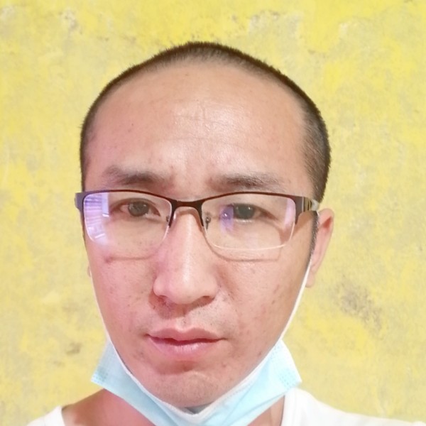 大地闻安静的照片