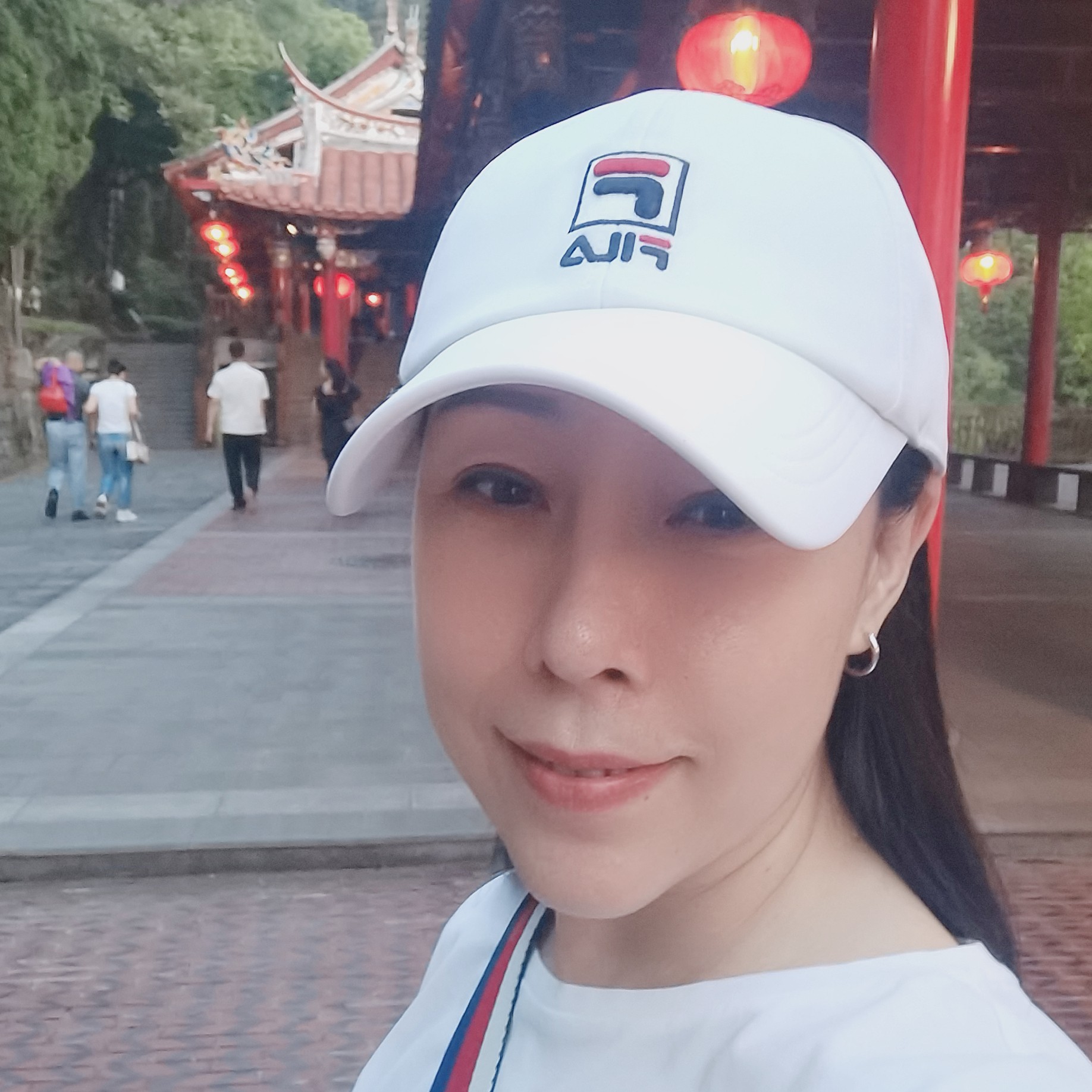 初妆闻畅快的照片