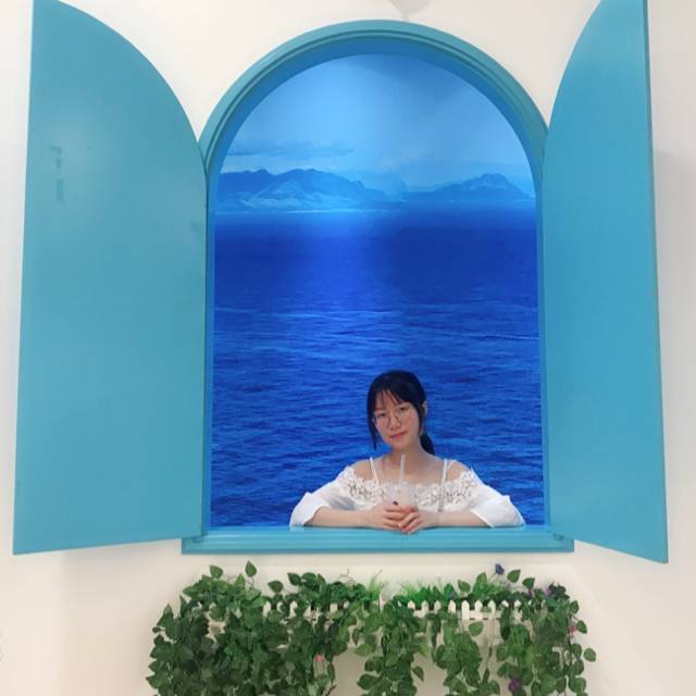 廖小倩的照片
