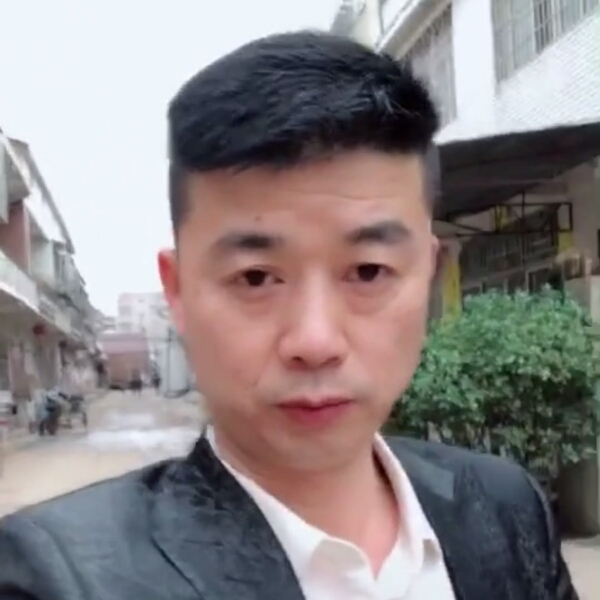 守護辛福的照片