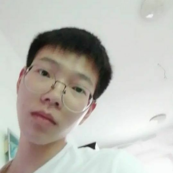 柔弱向浅陌的照片
