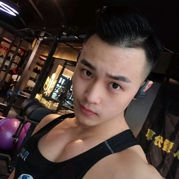 抬头能看天的照片