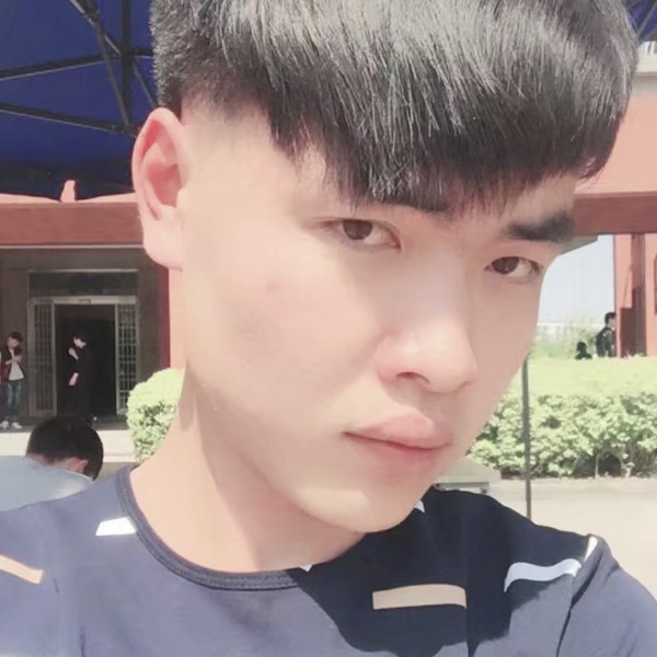 单身等于草莓的照片