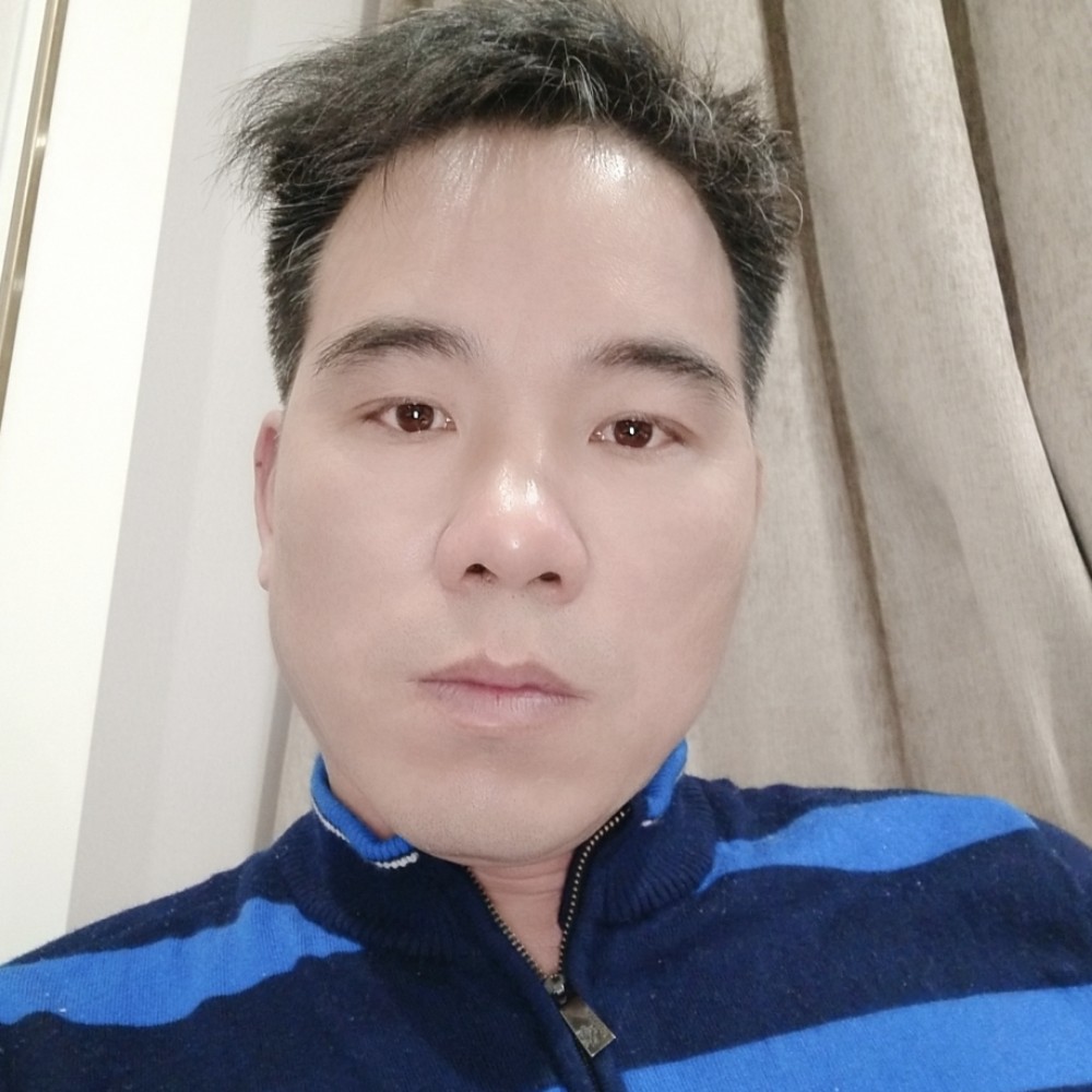 俯首谛听的照片