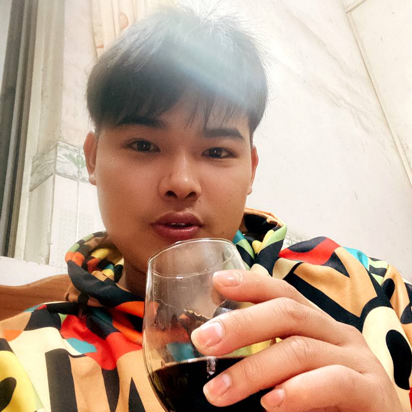 没说话就先笑的照片