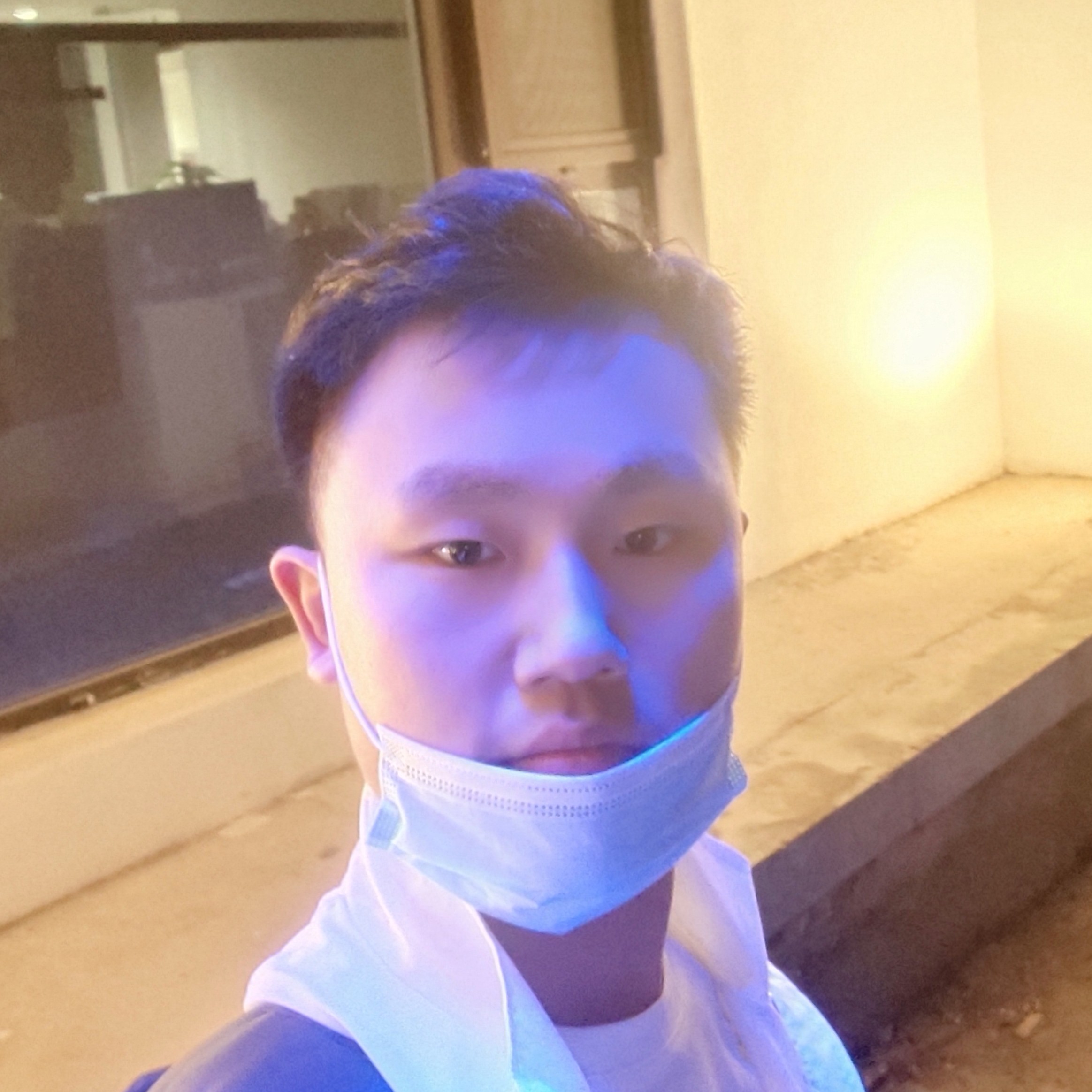 多情等待酒窝的照片