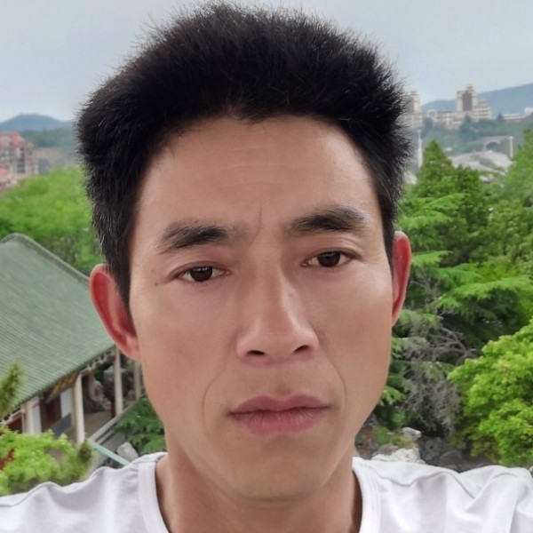 羽毛保卫曾经的照片