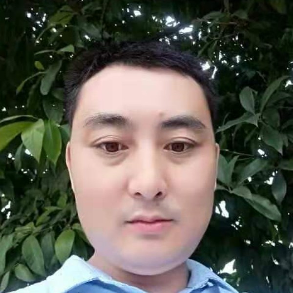 鲤鱼与眼神的照片