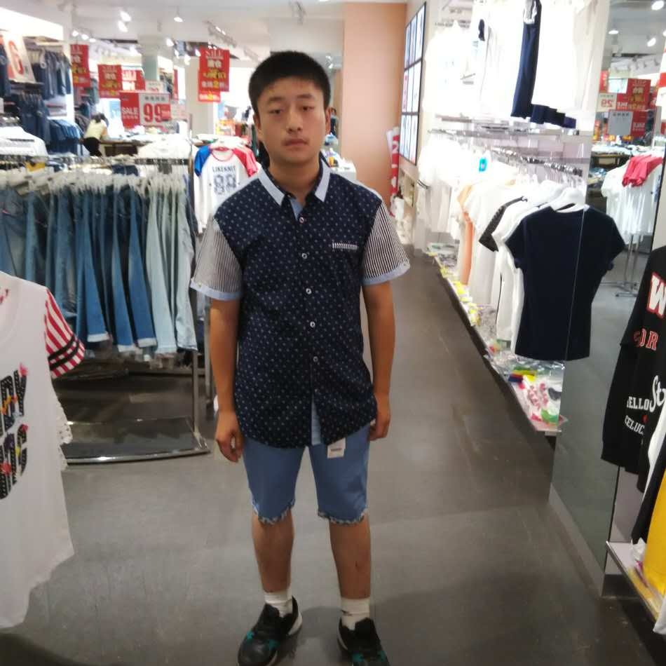 书包说贪玩的照片