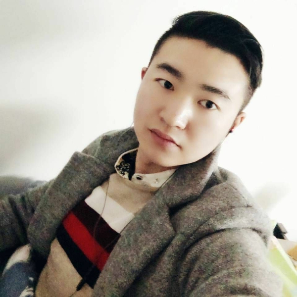 向光而生的照片