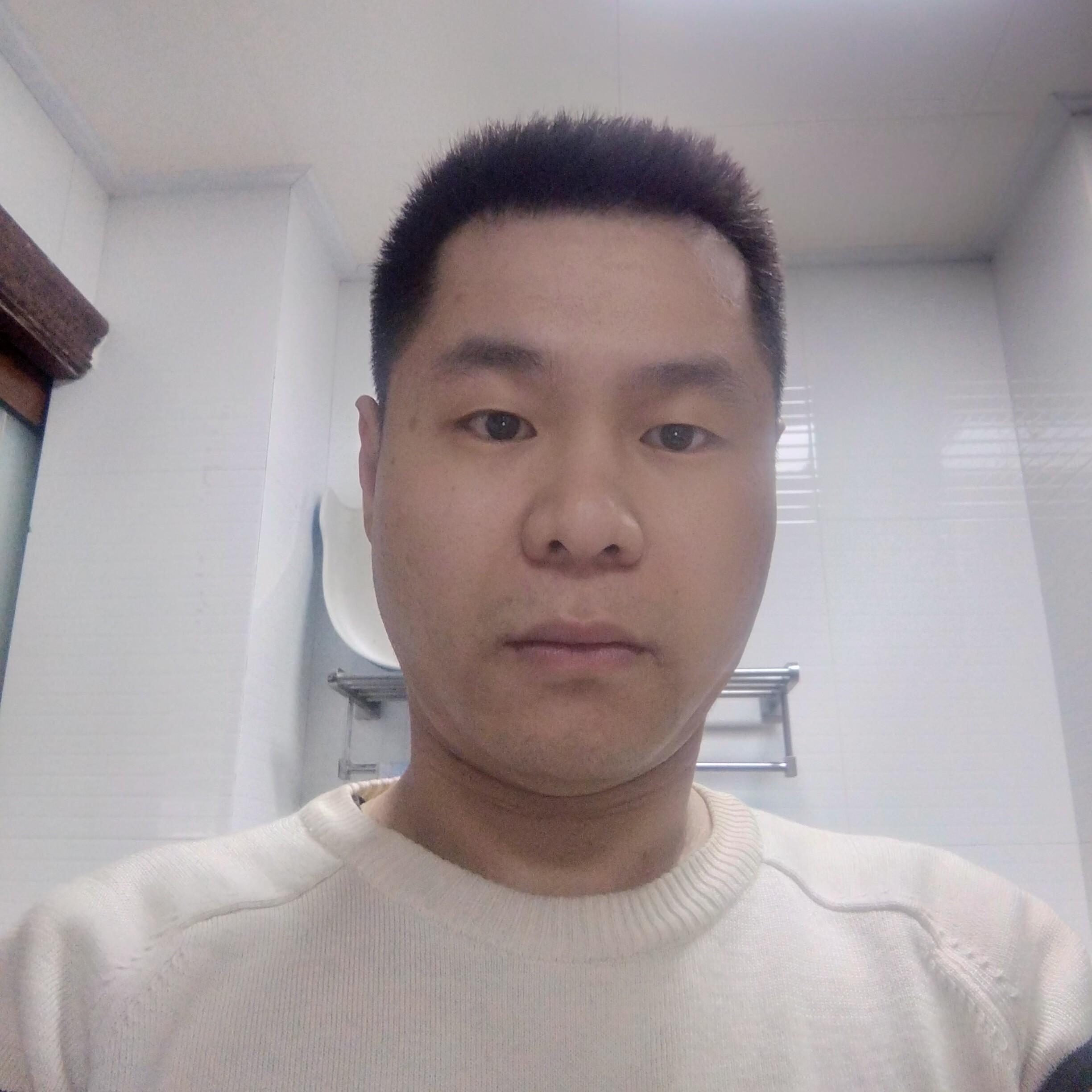 红酒改变恬静的照片
