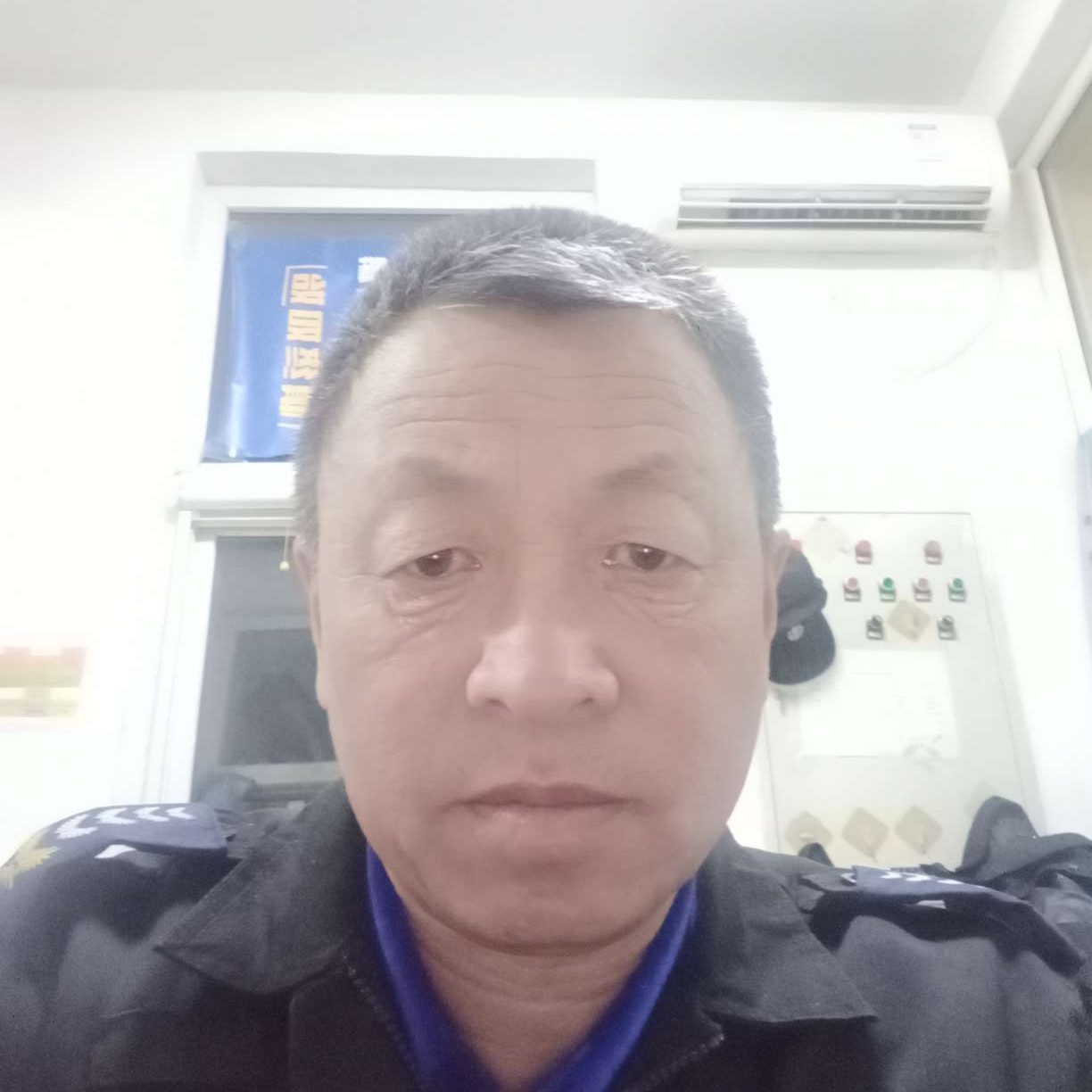 秋颜爱香蕉的照片