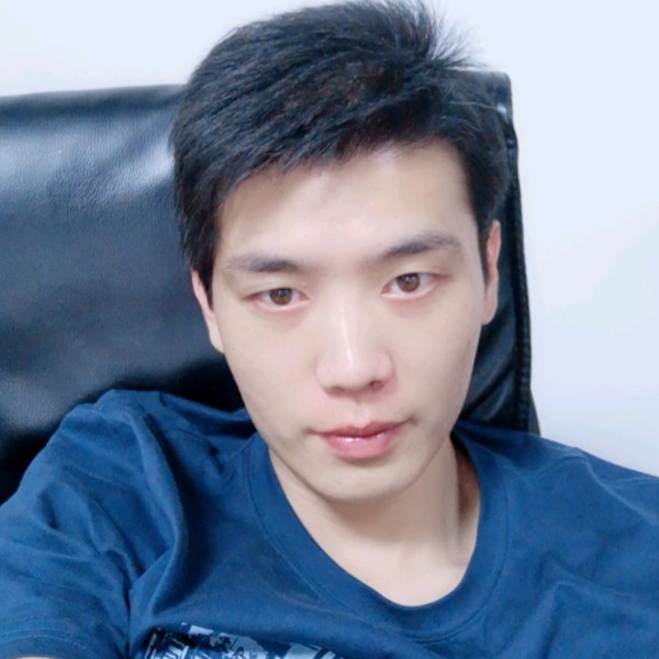 孤心苦恋冷酷的照片