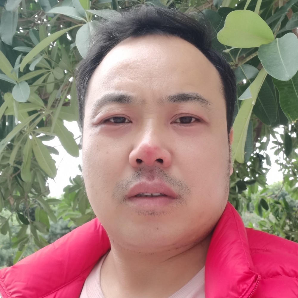 含蓄用心锁的照片