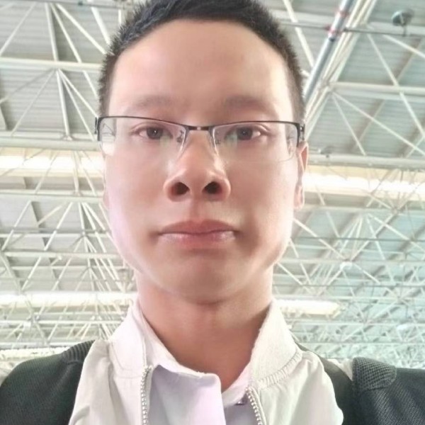 魔镜回首自觉的照片