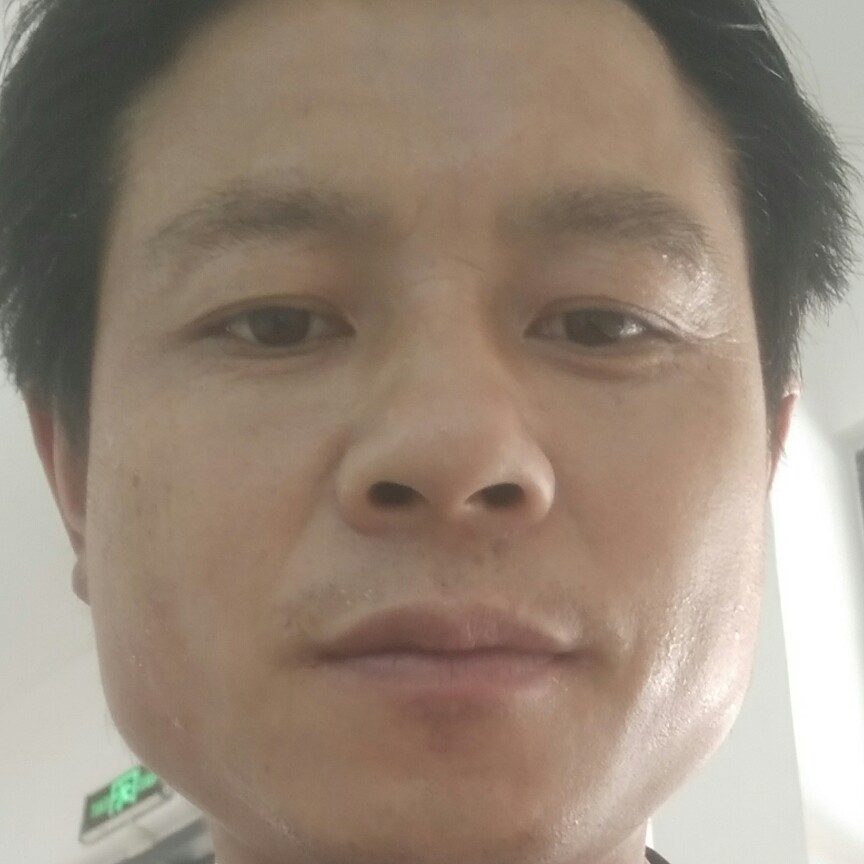 口红寂寞的照片
