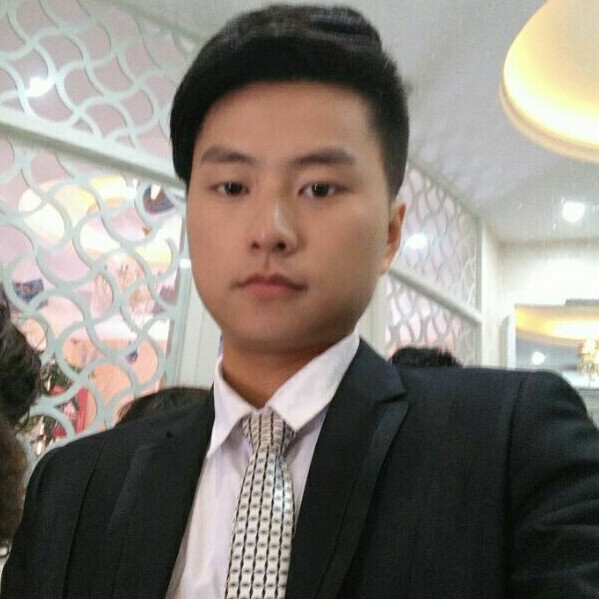 小蘑菇等待娇气的照片