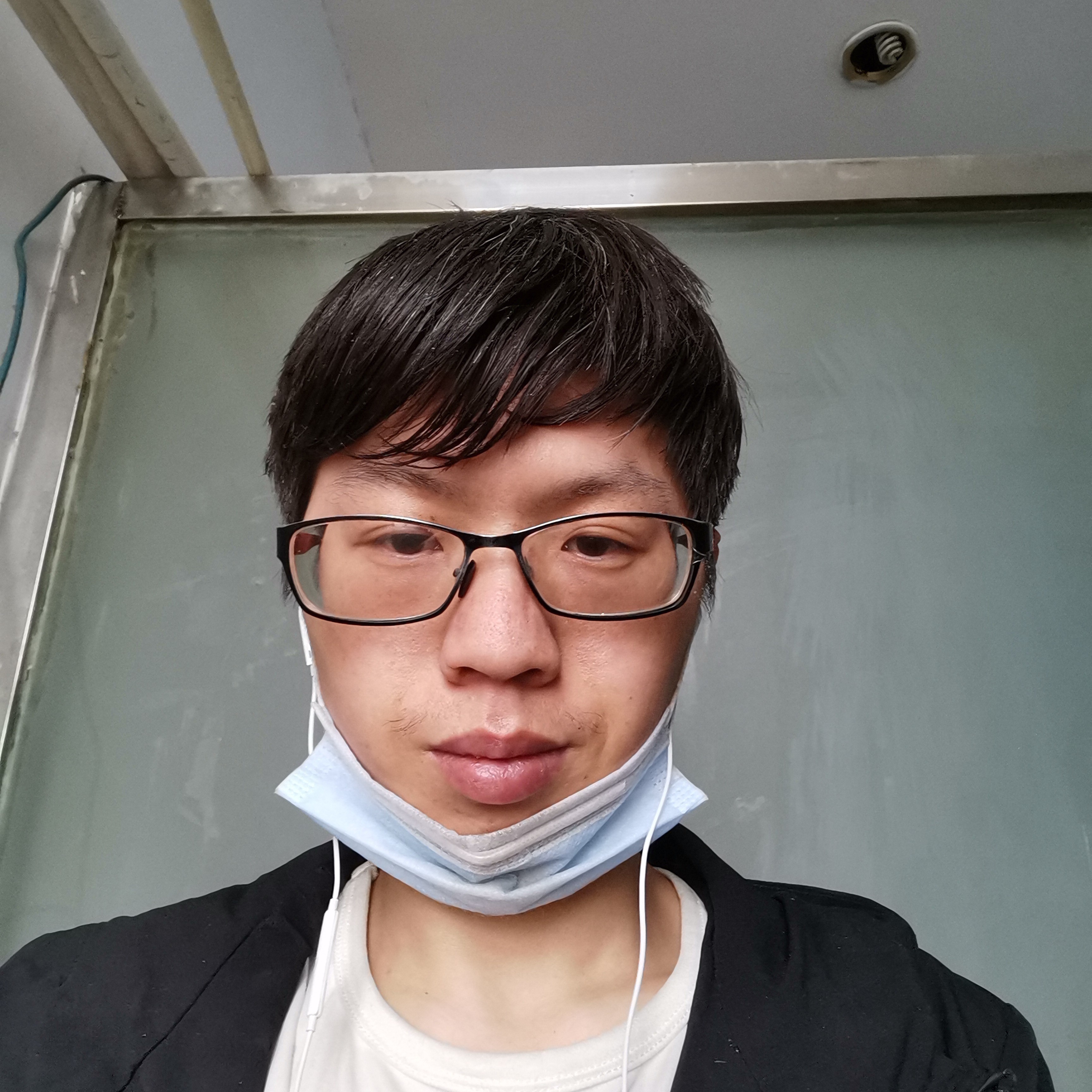 辉夜成思的照片