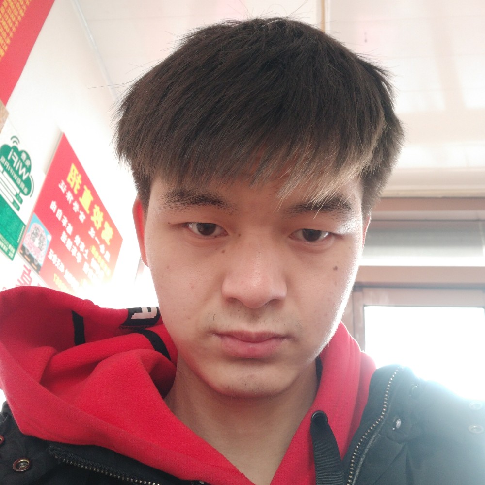 炙热电脑的照片