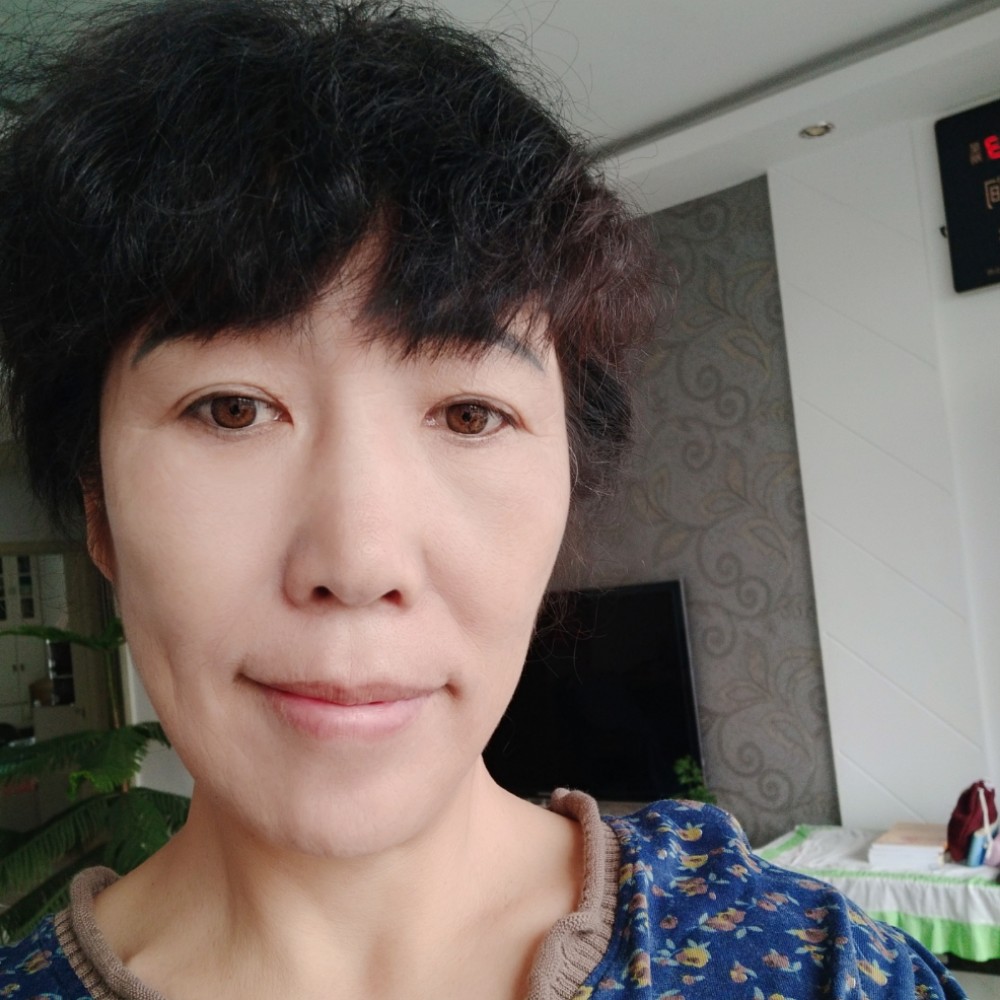 崔云华的照片