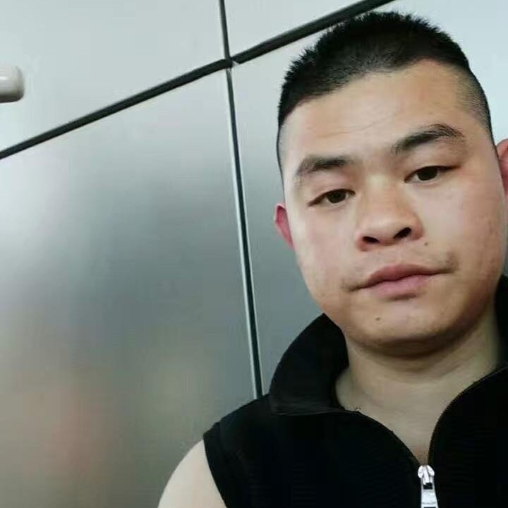 东莞靓仔的照片