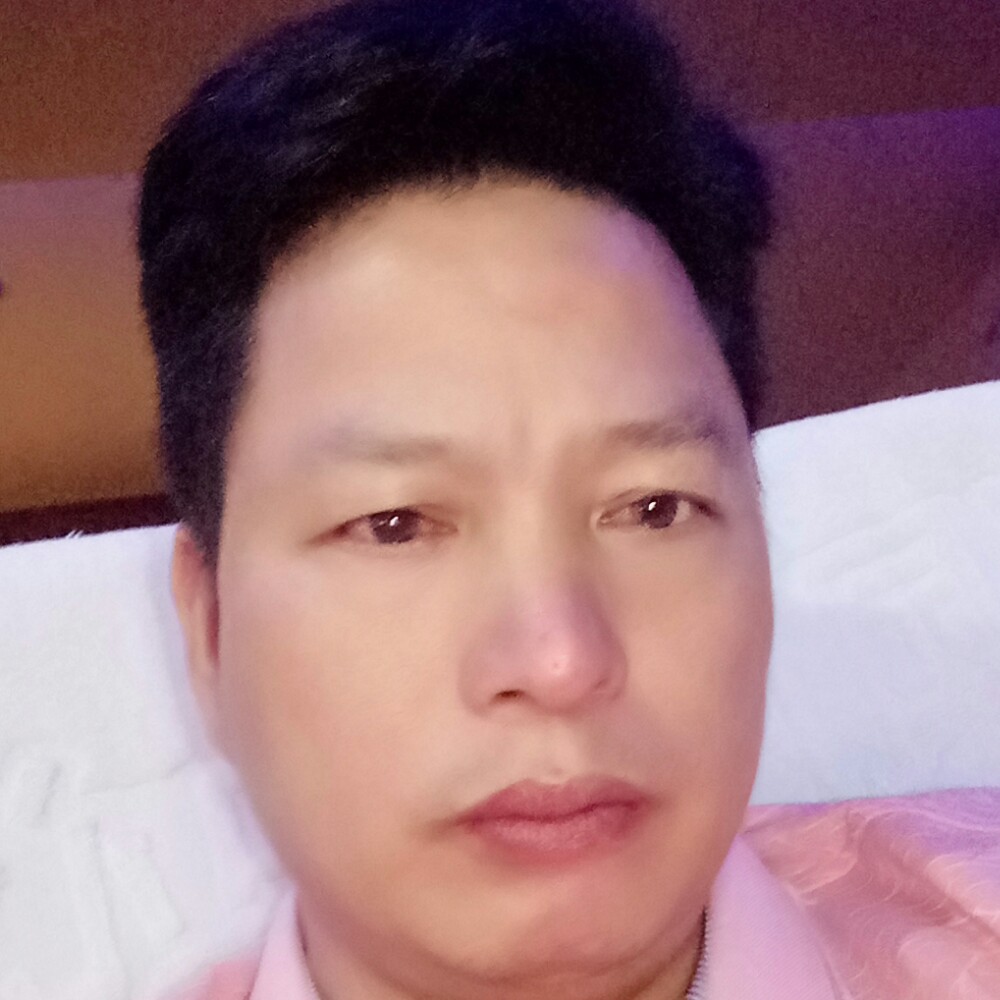 秋月痴情的照片