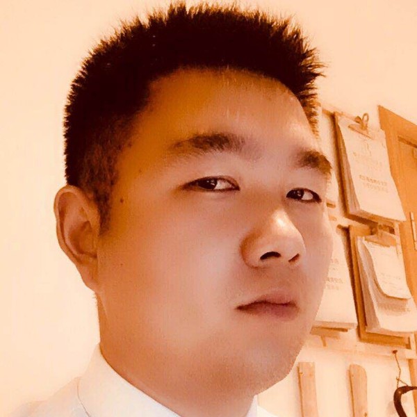 受伤拾忆大米的照片