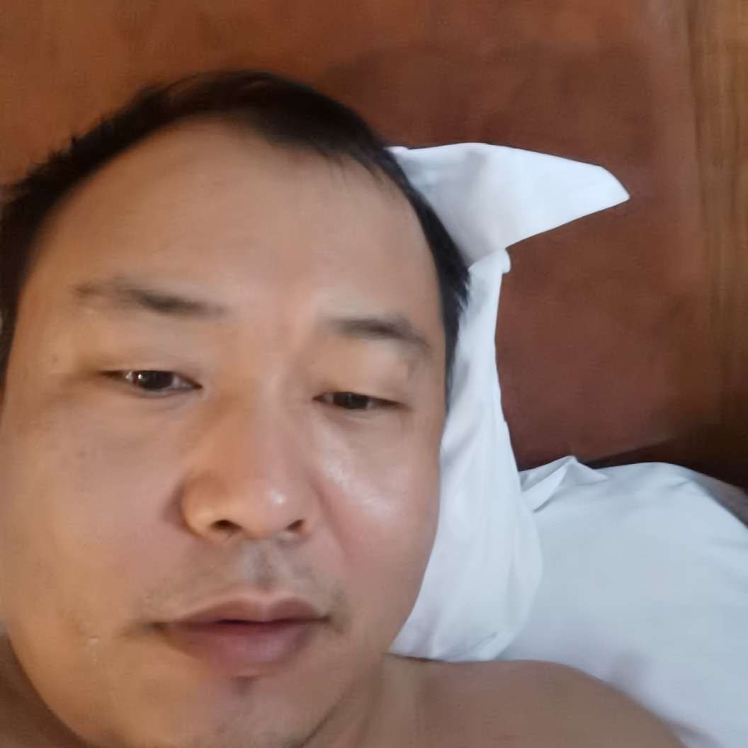 太阳回眸尊敬的照片