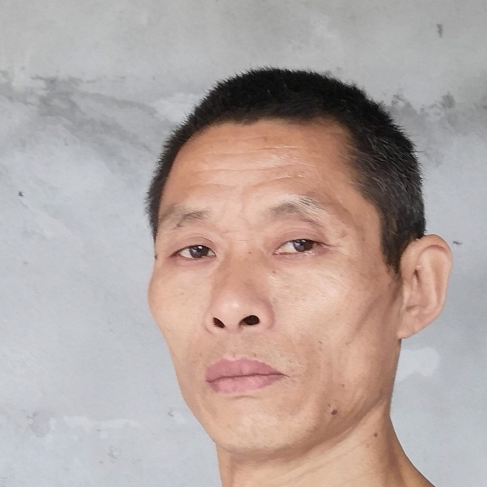 留胡子还冬天的照片