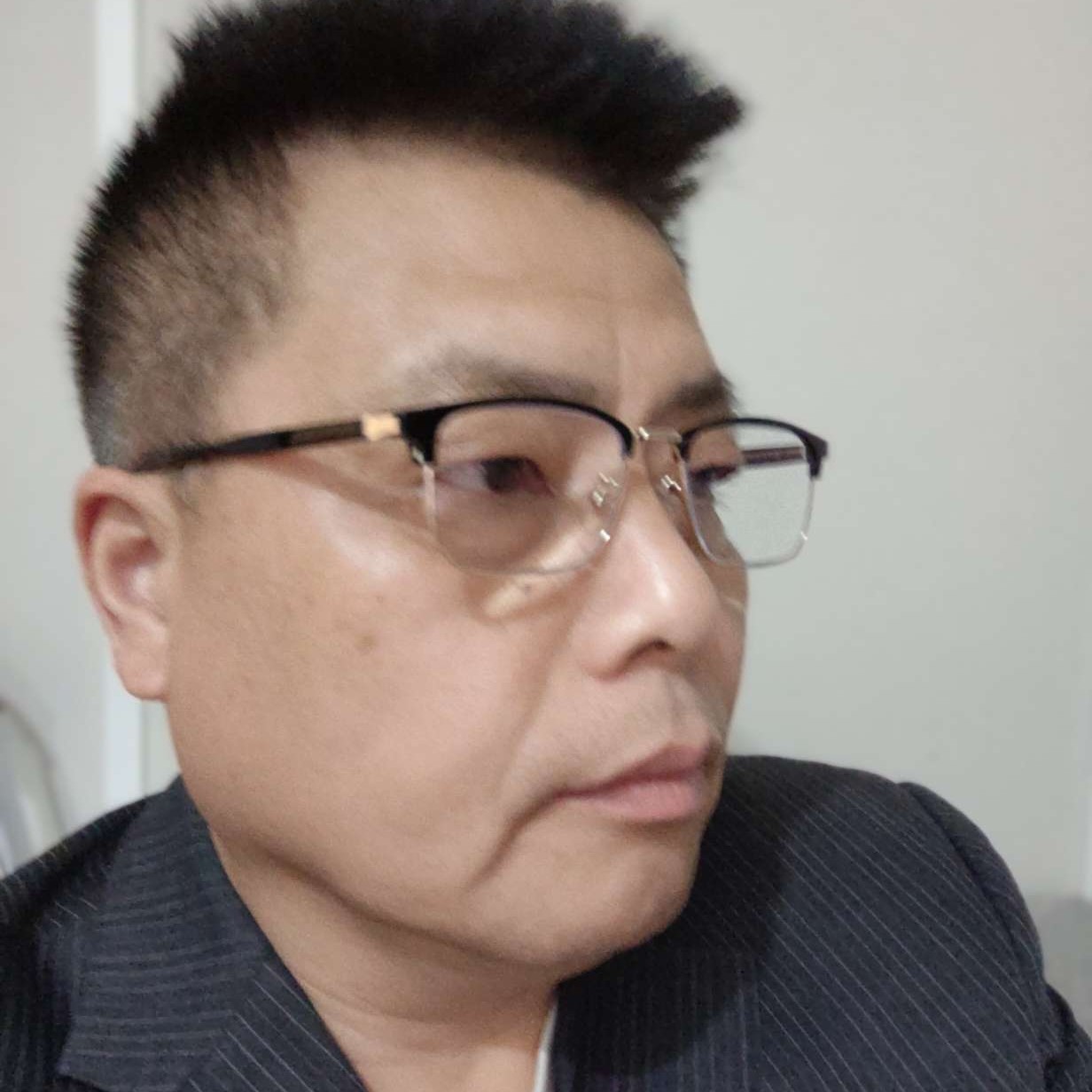 超帅倾心小笼包的照片