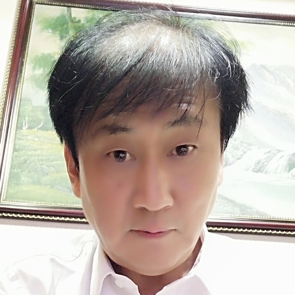 我们的队伍向太阳的照片
