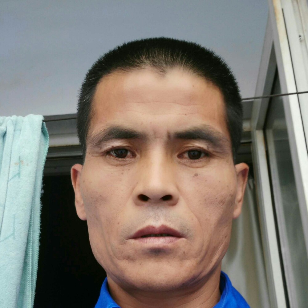 秦泽冲的照片