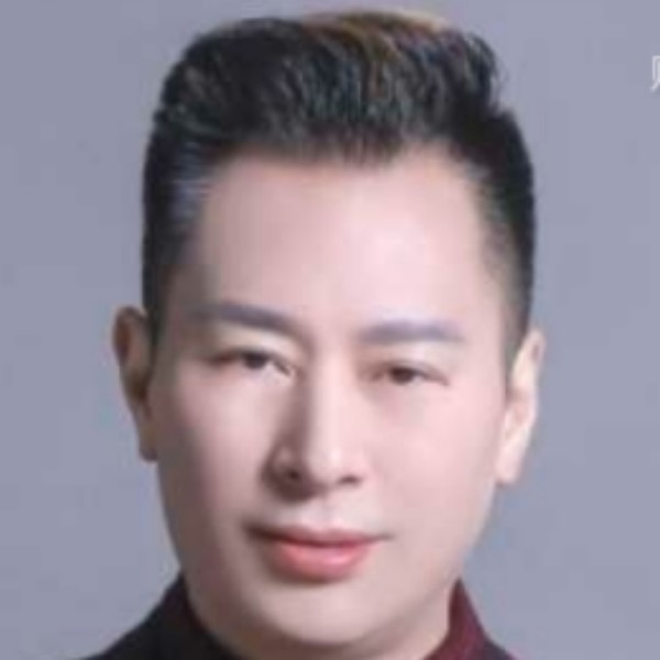 军军交友的照片