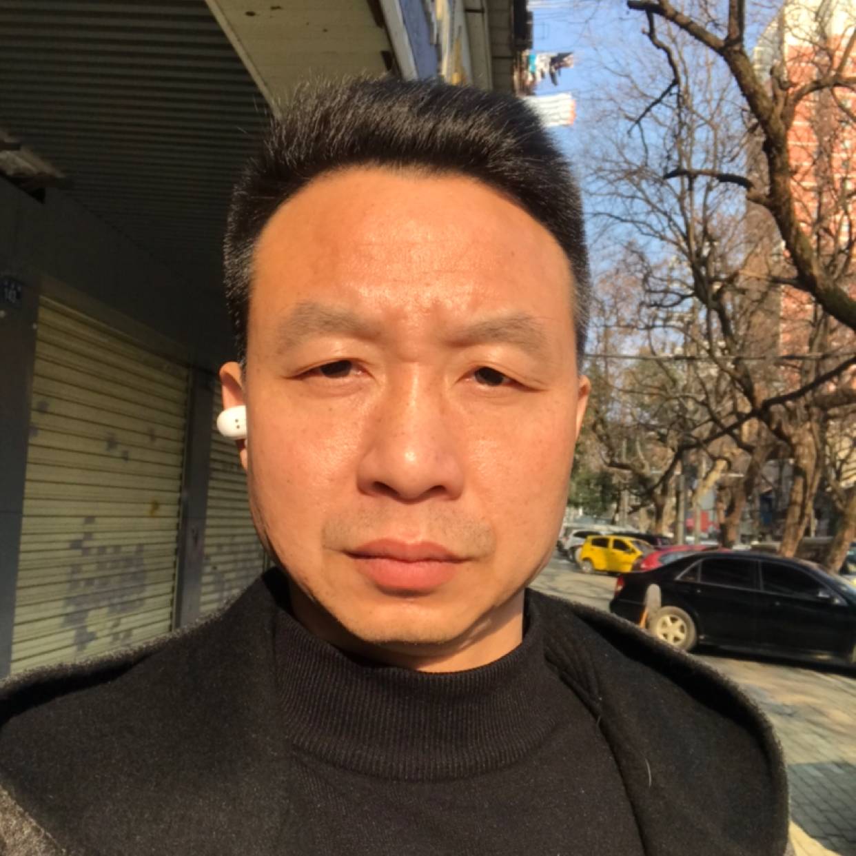 孤独夜明的照片
