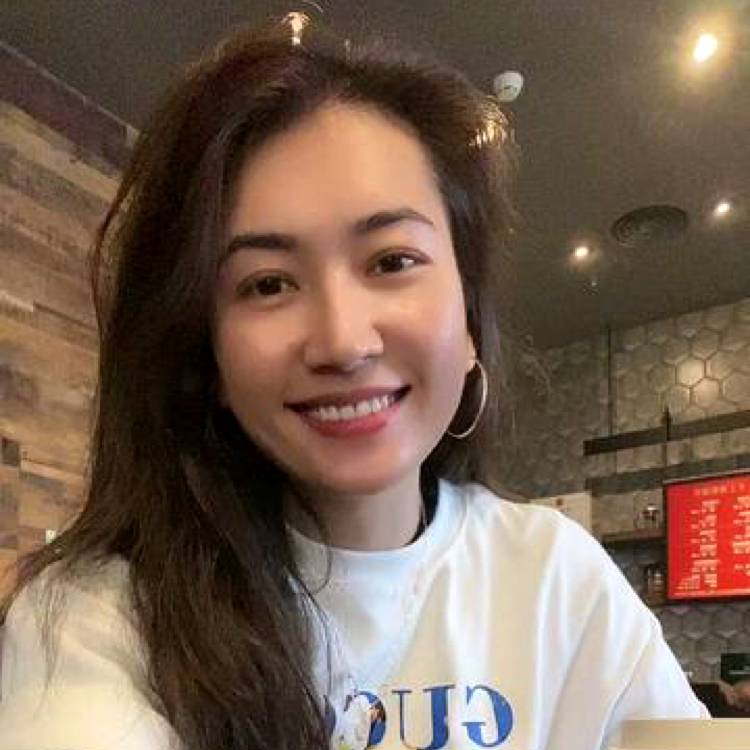 幽默吃醋面包的照片
