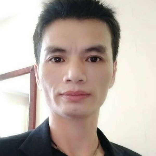 鱼那痴情的照片