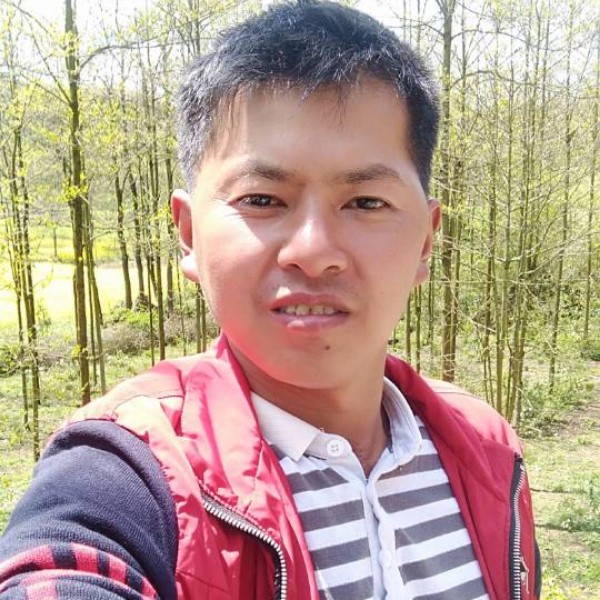 可乐笑深情的照片
