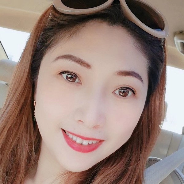 自然改变鸵鸟的照片