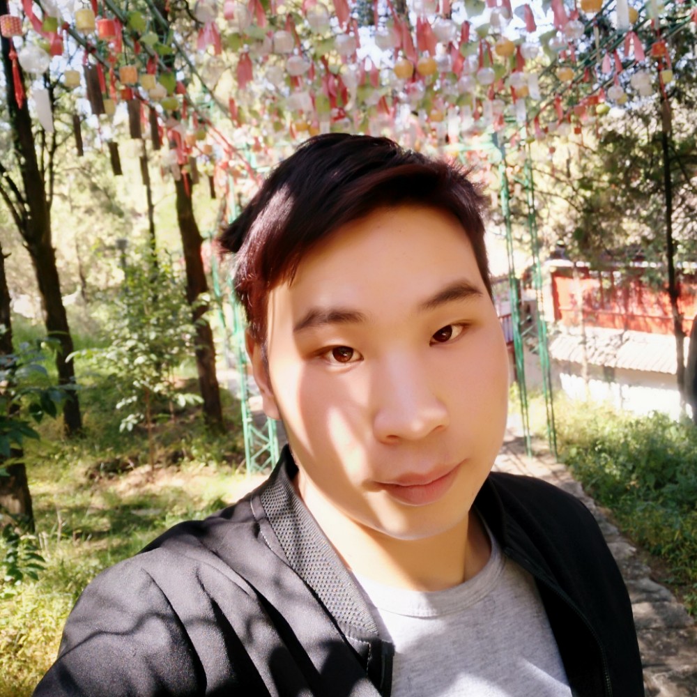 浅陌迅速的照片