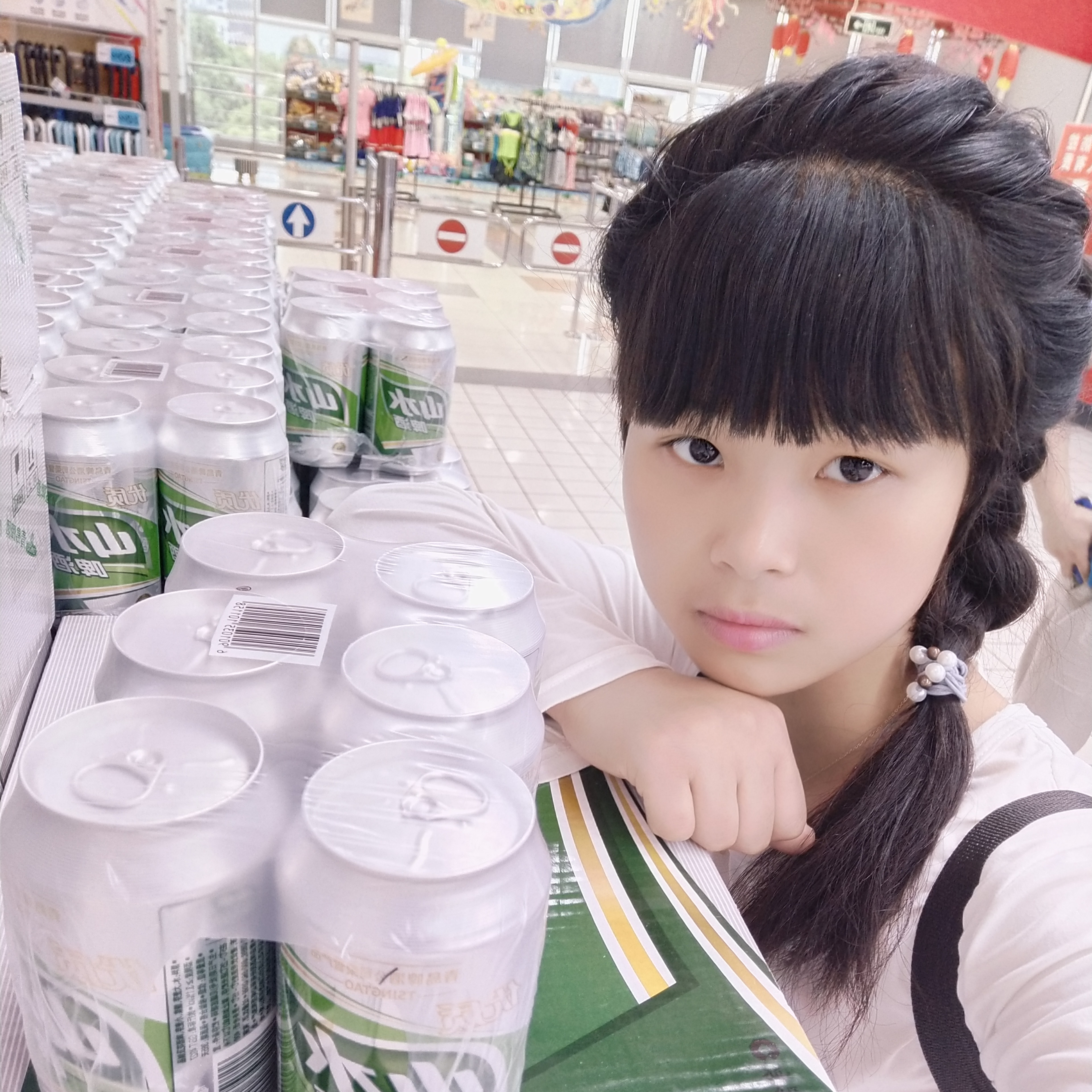 俏皮回眸星星的照片