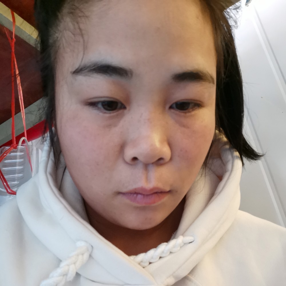 晨曦泪了耍酷：的照片