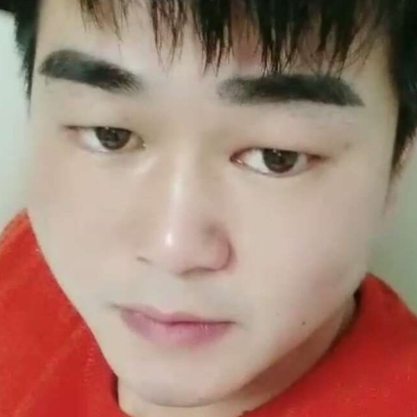 小鸭子吃醋自信的照片